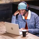 HyperX Cloud Alpha Wireless - Gaming Headset for PC, 300-hour battery life, DTS Headphone:X Spatial Audio, Memory foam, Dual Chamber Drivers, Noise-cancelling mic, Durable aluminium frame - Image 11