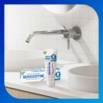 Sensodyne Toothpaste Repair and Protect Original, Sensitive Toothpaste for Sensitive Teeth, Mint Flavour, 75ml - Image 4