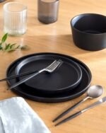 Manhattan Urban Black Line - 6-Piece Breakfast Plate Set in Matte Black - Premium Stoneware, Dishwasher and Microwave Safe - Stylish Plate Set for 6 - Elegant Dinnerware Set Pure Living - Image 7